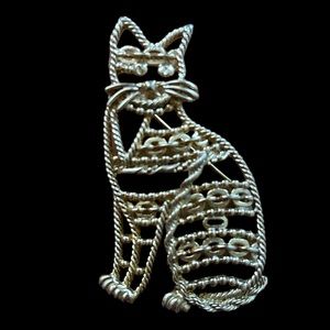 Vintage Gold Tone Cat Brooch
